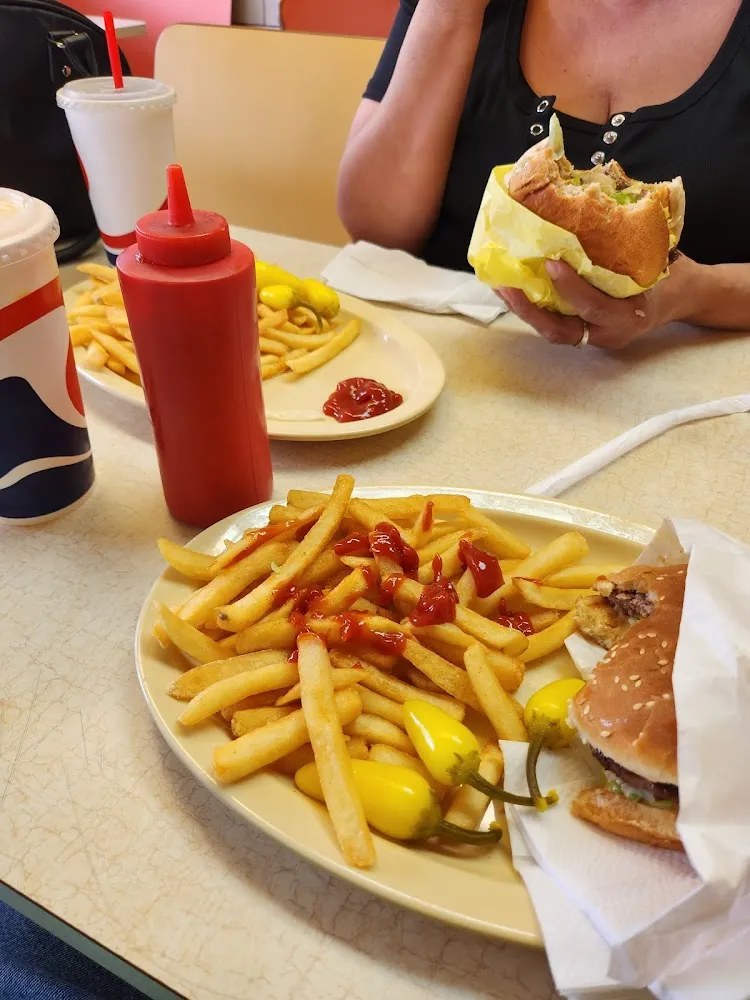 Hamburger and Cheeseburger Combo